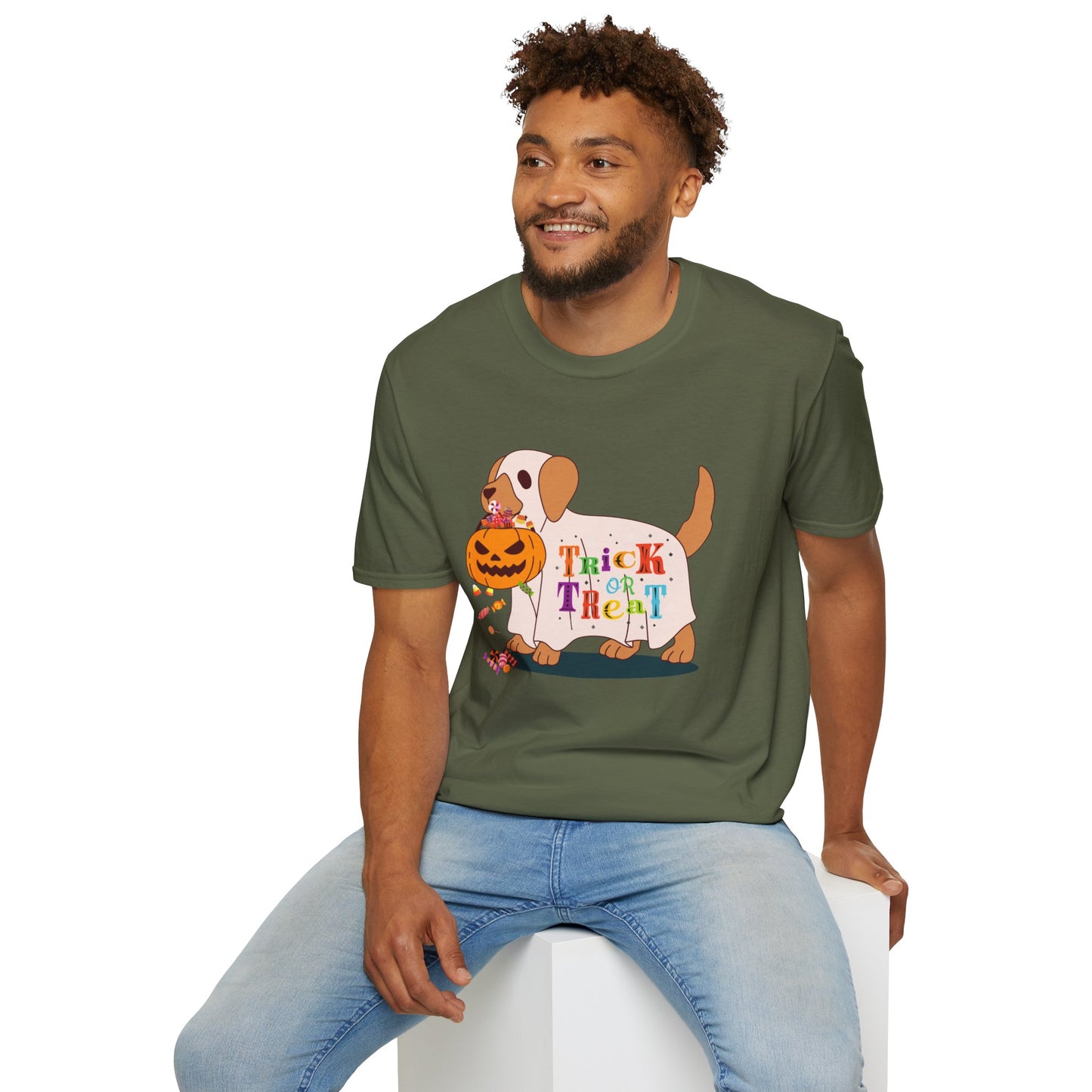 Halloween Dog Trick Or Treat - T-Shirt