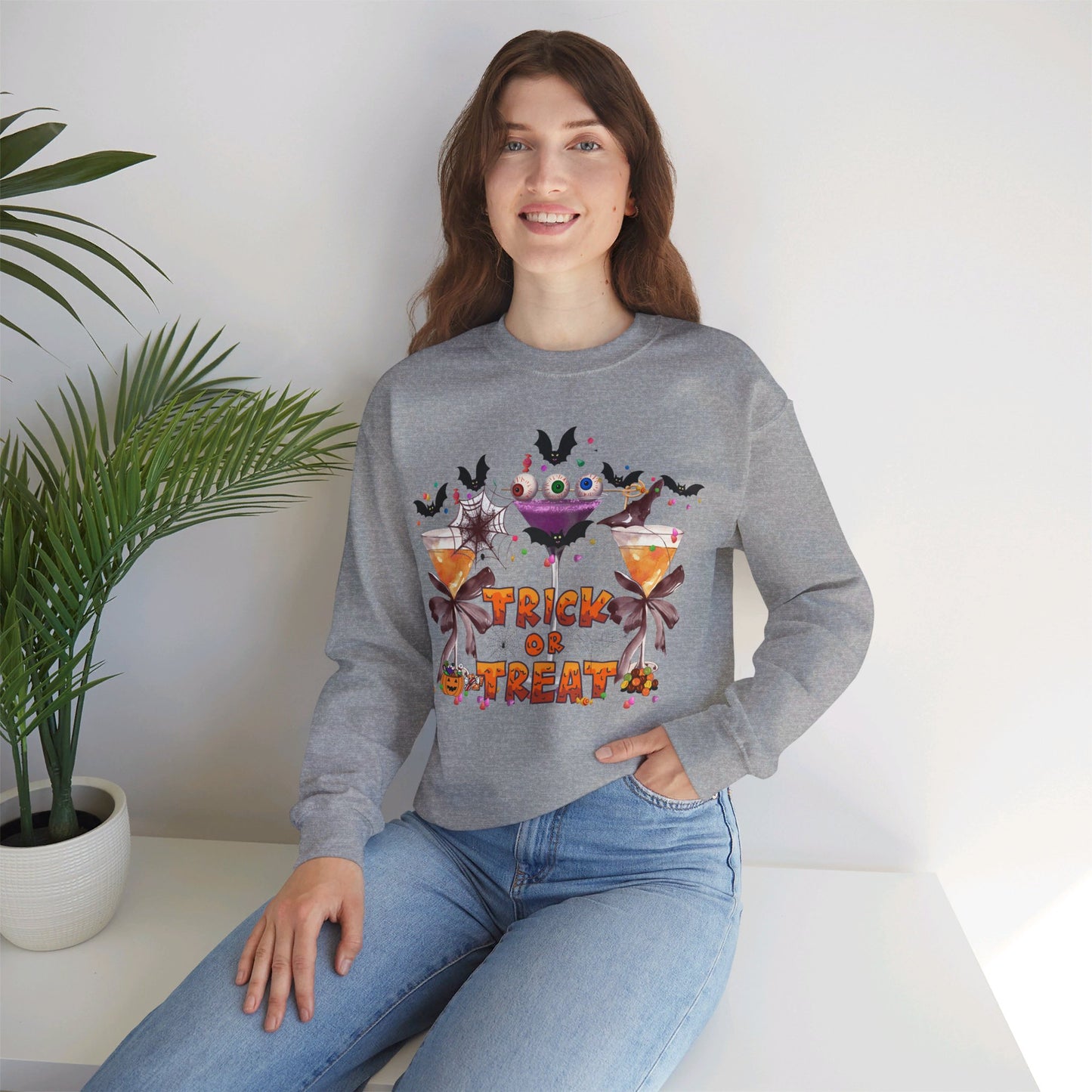 Halloween Trick Or Treat - Sweatshirt