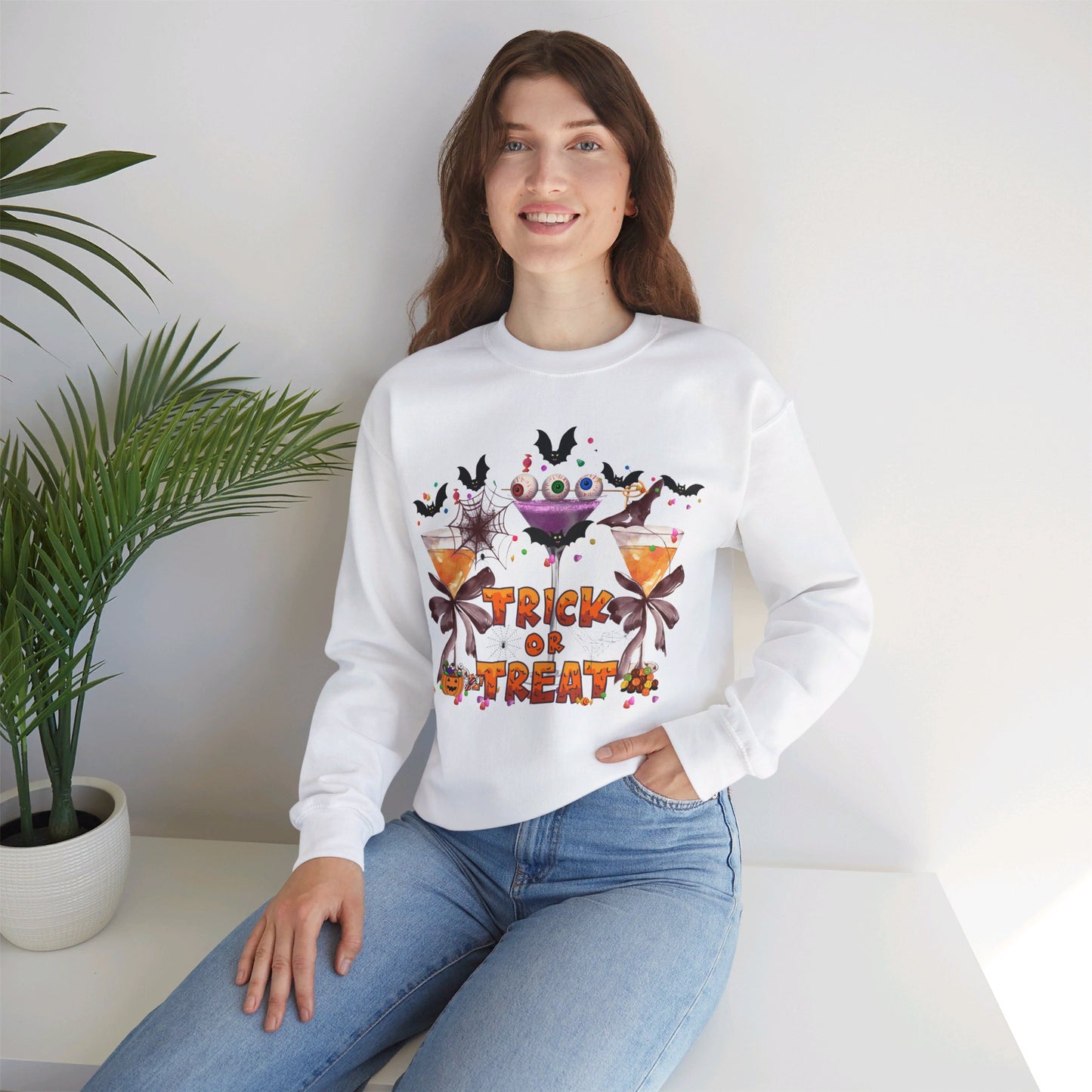 Halloween Trick Or Treat - Sweatshirt