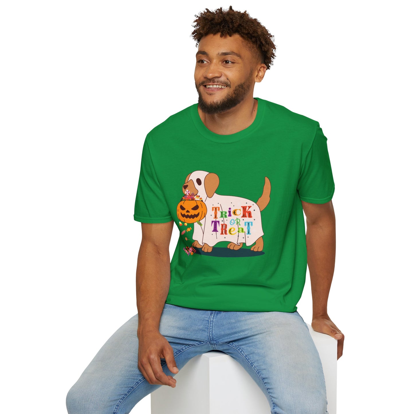 Halloween Dog Trick Or Treat - T-Shirt