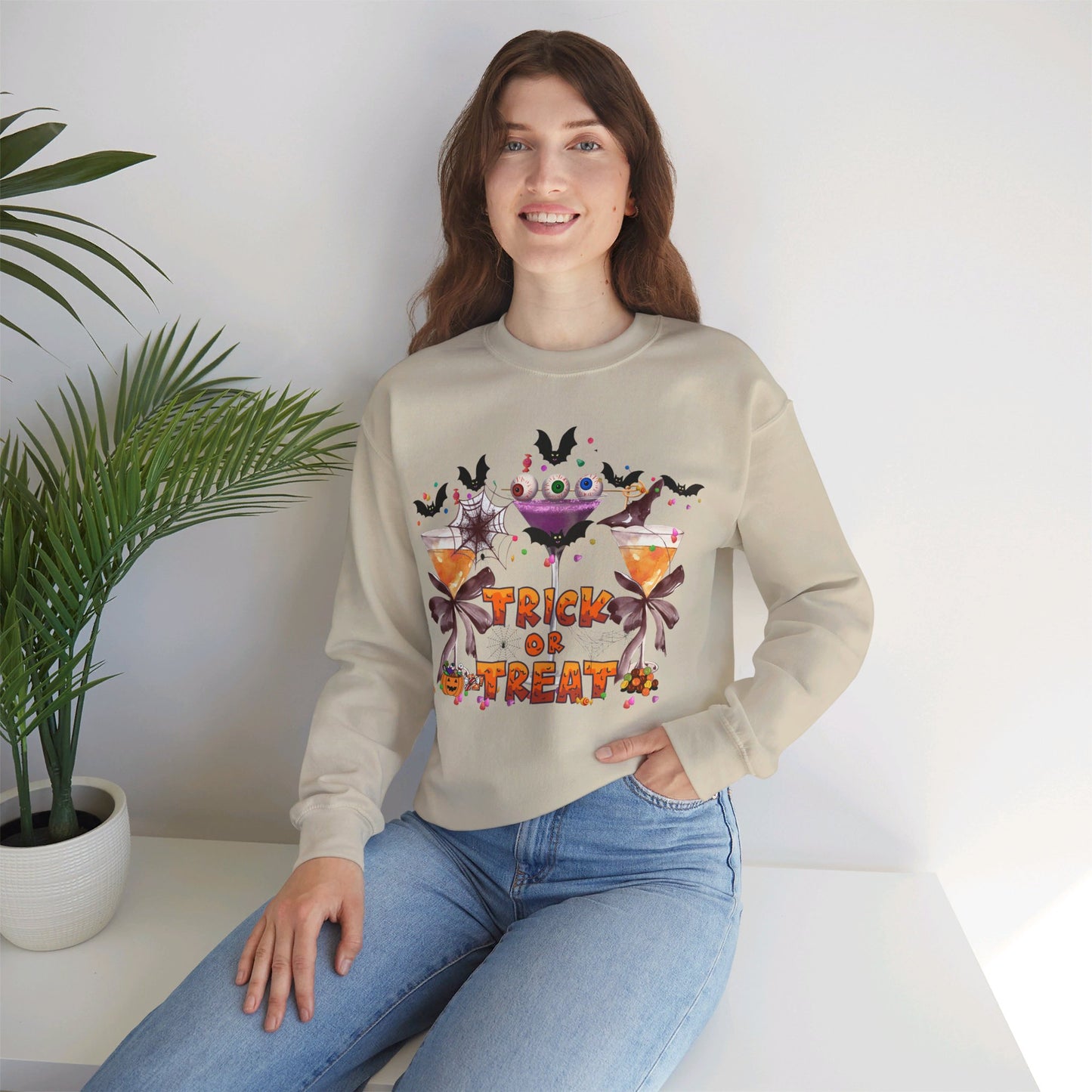 Halloween Trick Or Treat - Sweatshirt
