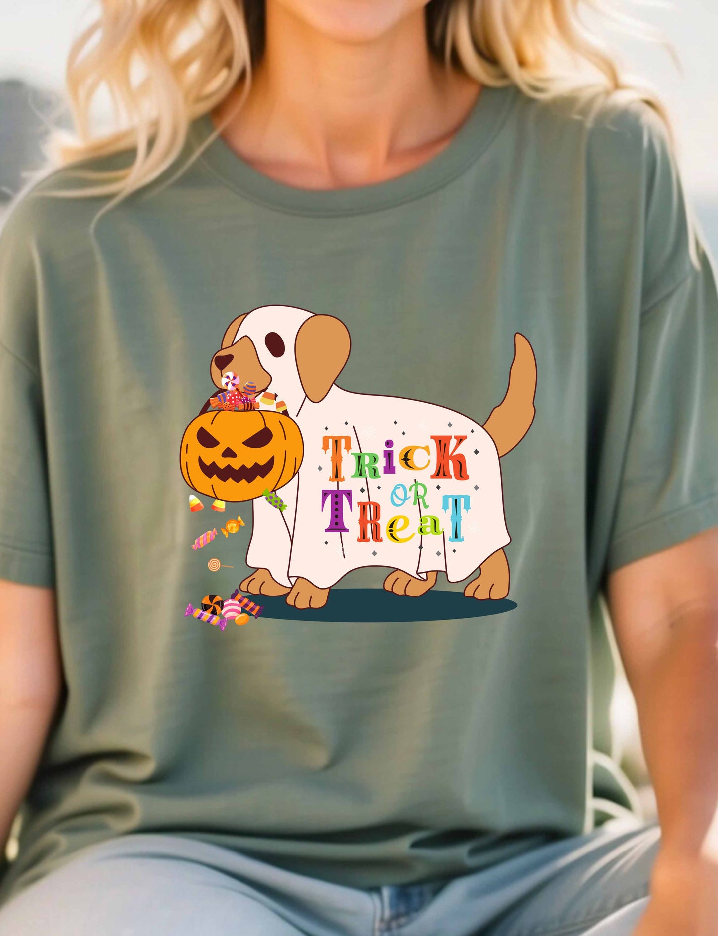 Halloween Dog Trick Or Treat - T-Shirt