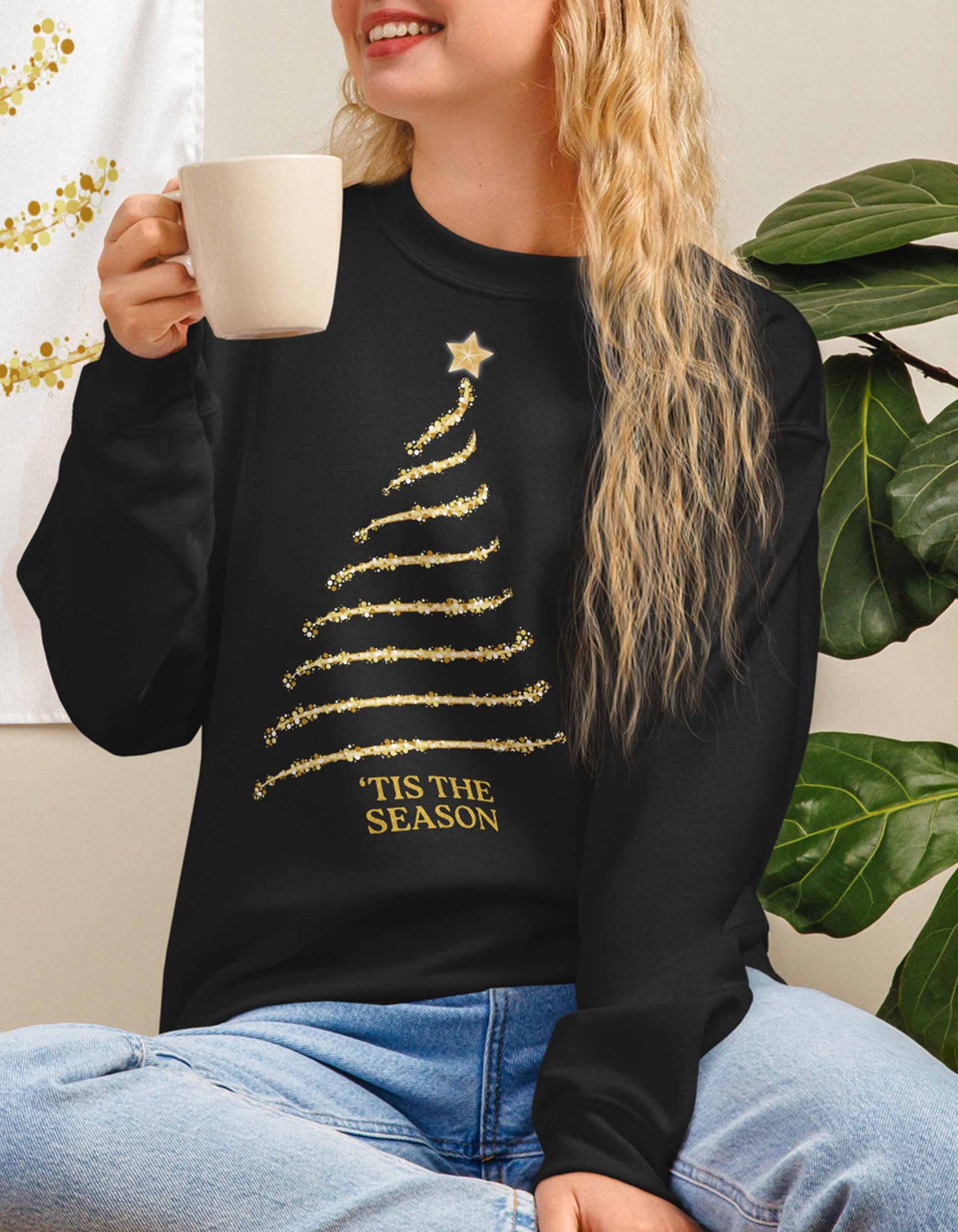 'Tis The Season | Gold Christmas Tree | Unisex Sweatshirt