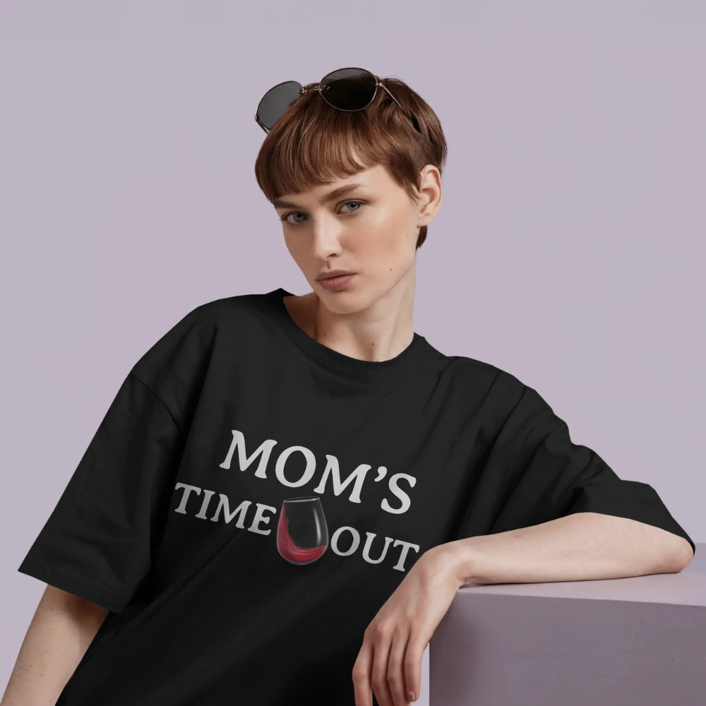 Mom's Time Out | T-Shirt |