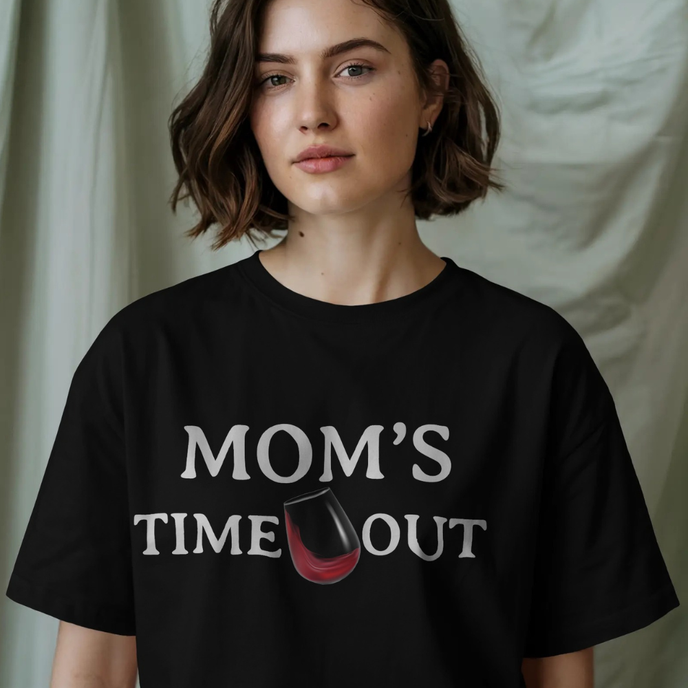 Mom's Time Out | T-Shirt |