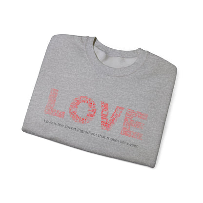 Love And Heart | Sweatshirt