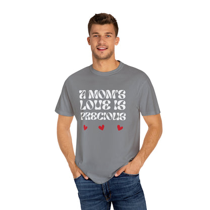 A Mom's Love Is  Precious | Inflated Text | T-shirt
