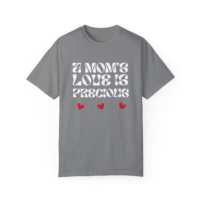 A Mom's Love Is  Precious | Inflated Text | T-shirt