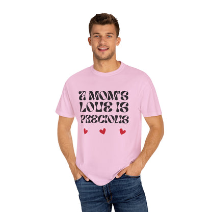 A Mom's Love Is  Precious | Inflated Text | T-shirt