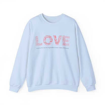 Love And Heart | Sweatshirt