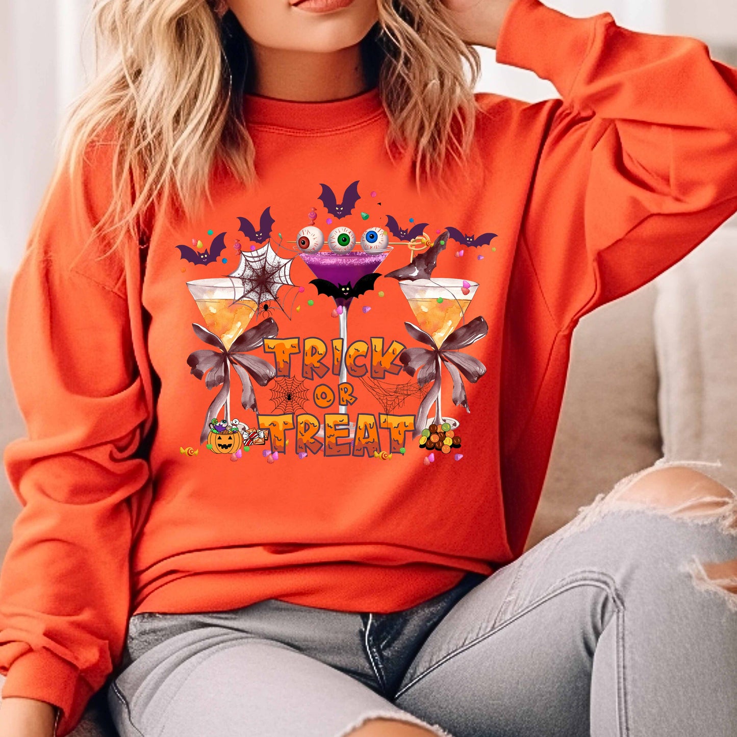 Halloween Trick Or Treat - Sweatshirt