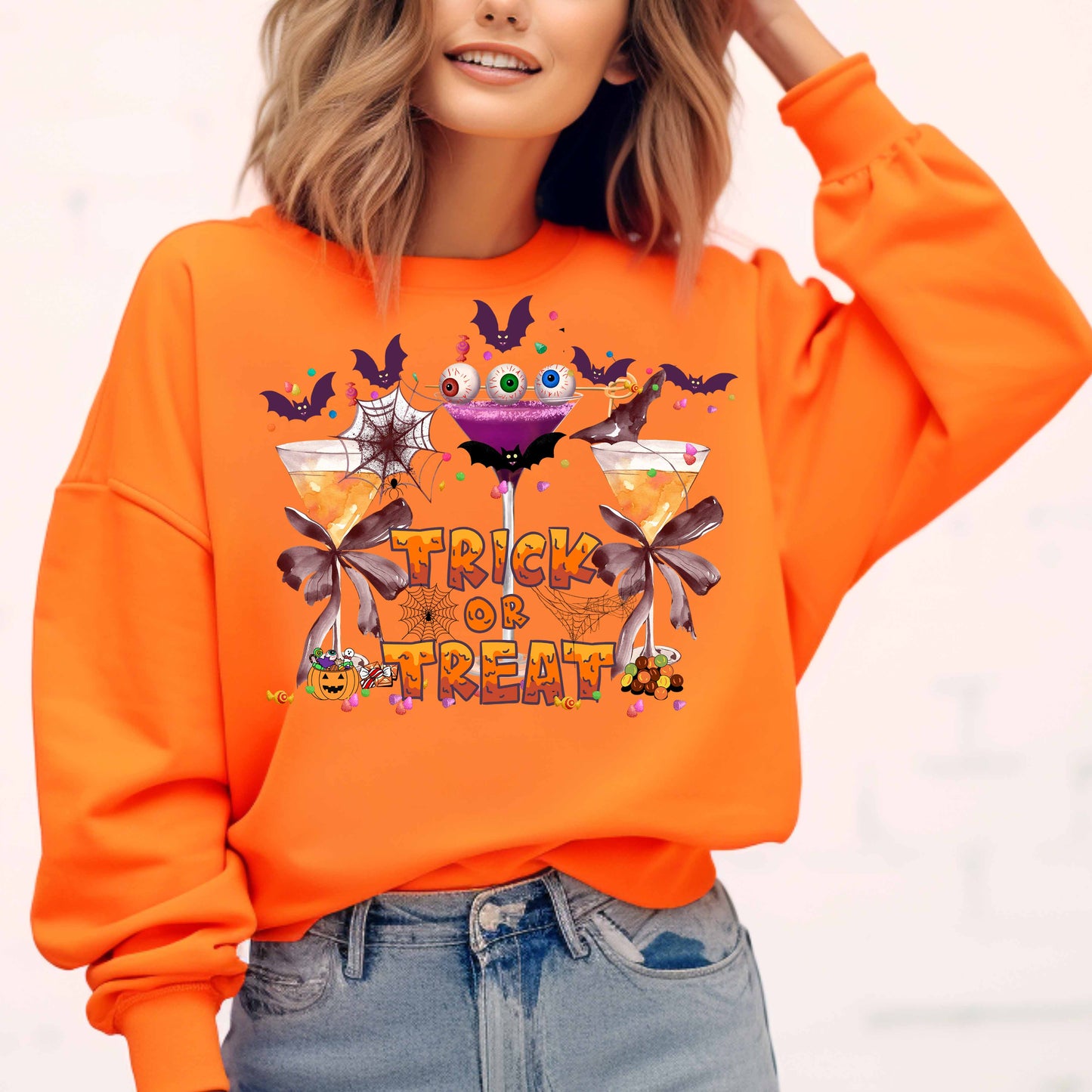 Halloween Trick Or Treat - Sweatshirt